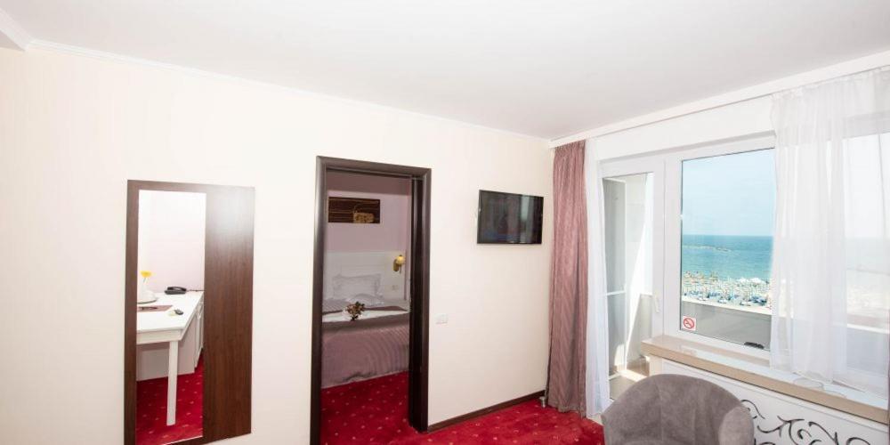 Hotel Parc Мамая Екстериор снимка
