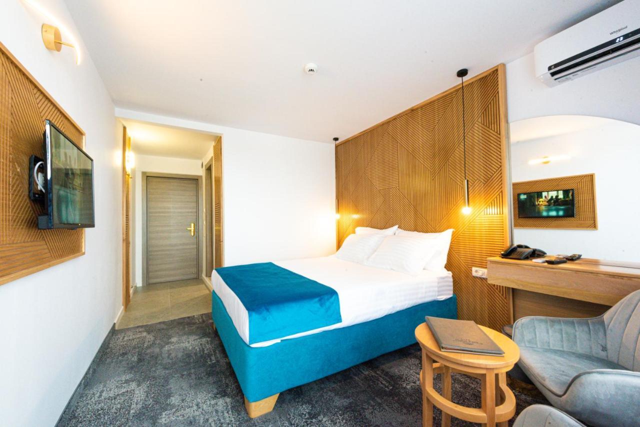 Hotel Parc Мамая Екстериор снимка