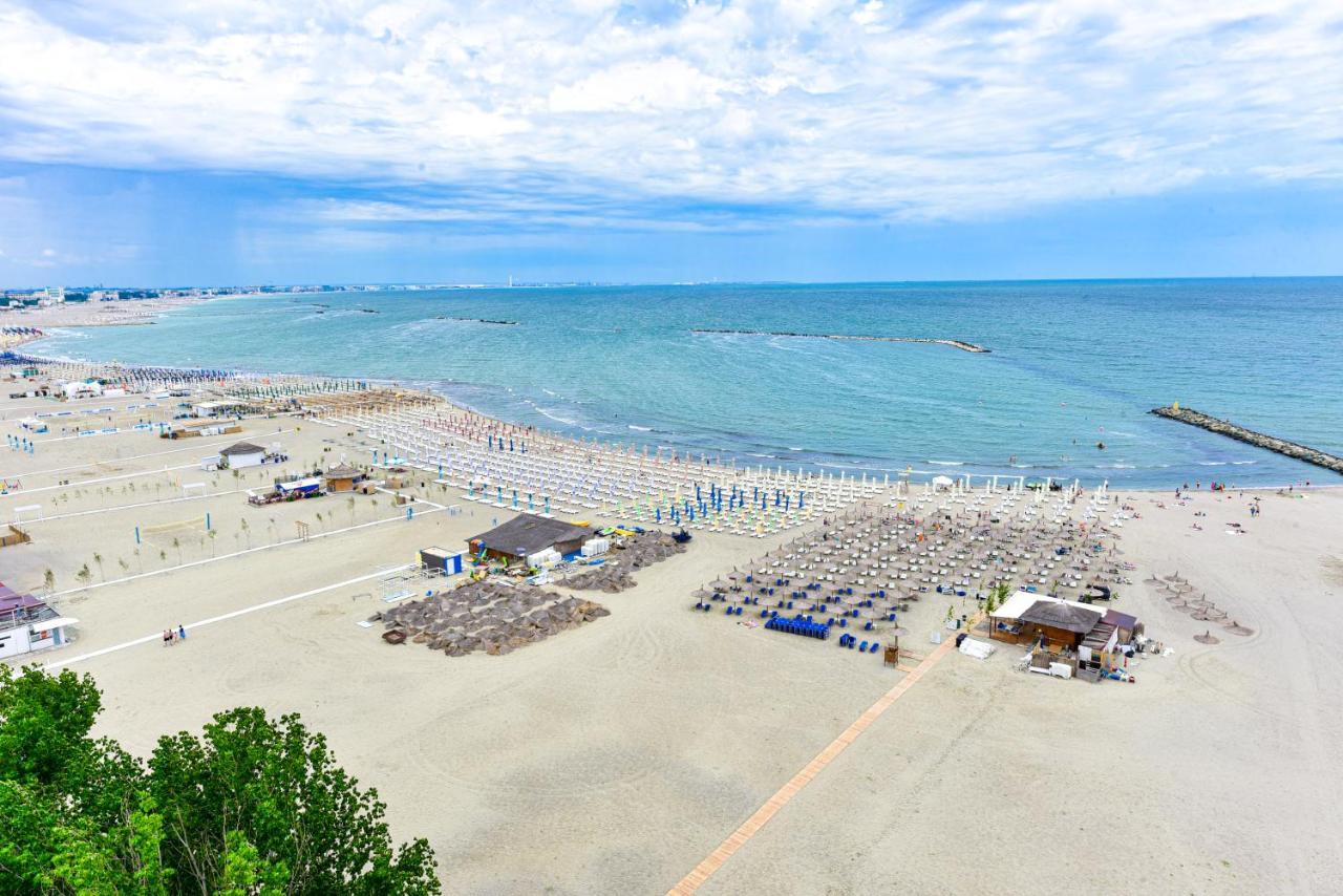 Hotel Parc Мамая Екстериор снимка