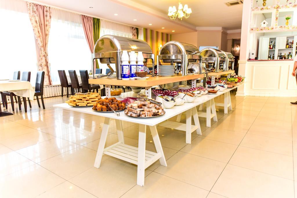 Hotel Parc Мамая Екстериор снимка